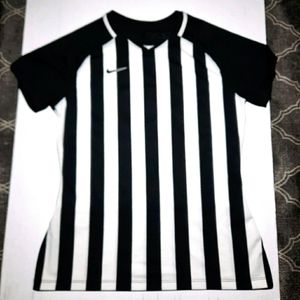 Nike Dri-fit black & white striped short sleeve